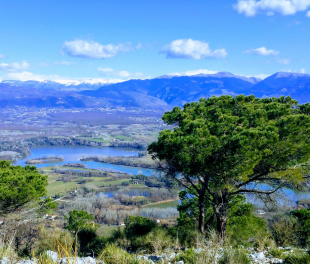 Foto panoramica di Monte Castellone