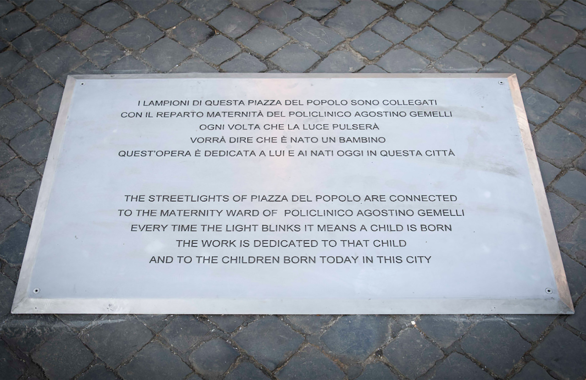 The plaque that explains the Acea project “Ai nati oggi”