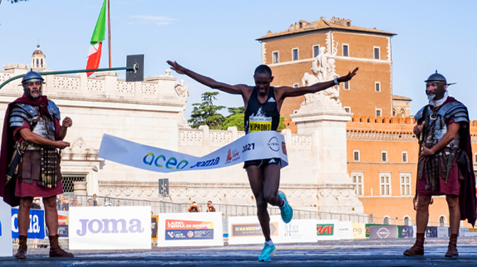 Il vincitore della maratona di Roma 2021